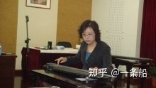 牡丹江市古琴演奏家（戴晓莲）的演奏特点与风格
